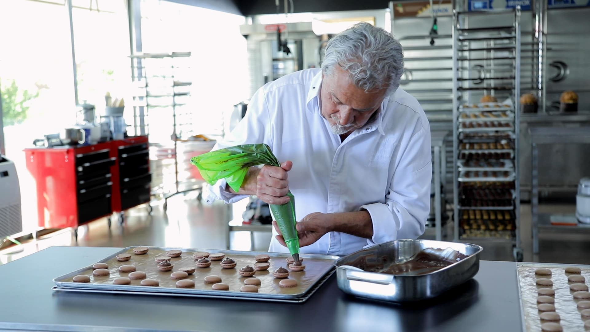 La almendra española en repostería profesional